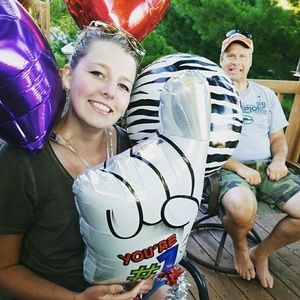 Meet your Posher, Haley